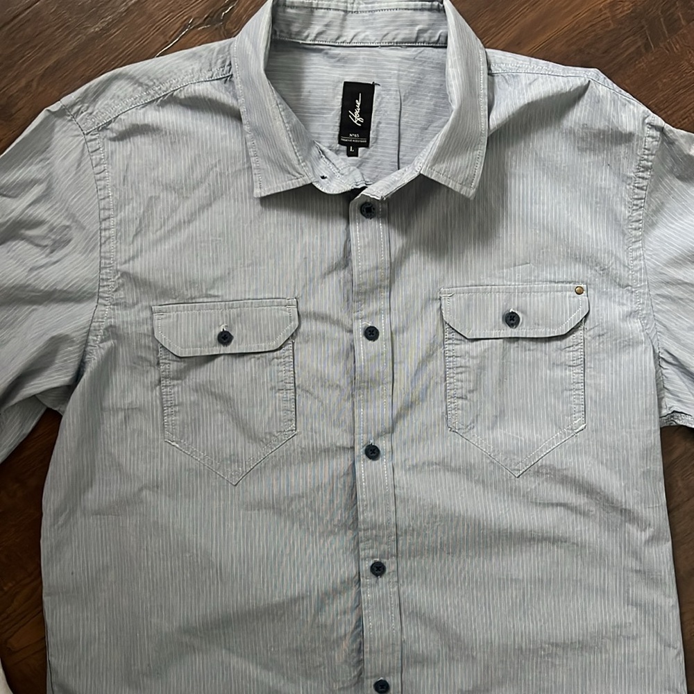 Men’s Blue/Gray Button-up - Picture 4 of 5
